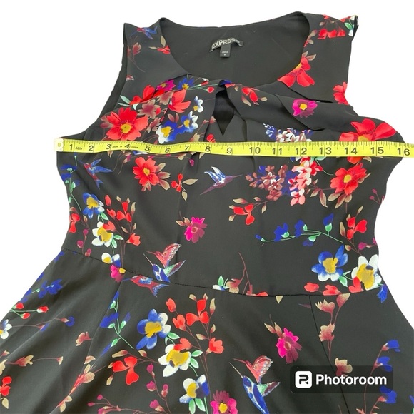 Express Black Multicolored Floral  Dress HummingBird Keyhole 2 Sleeveless Skater - Picture 7 of 13